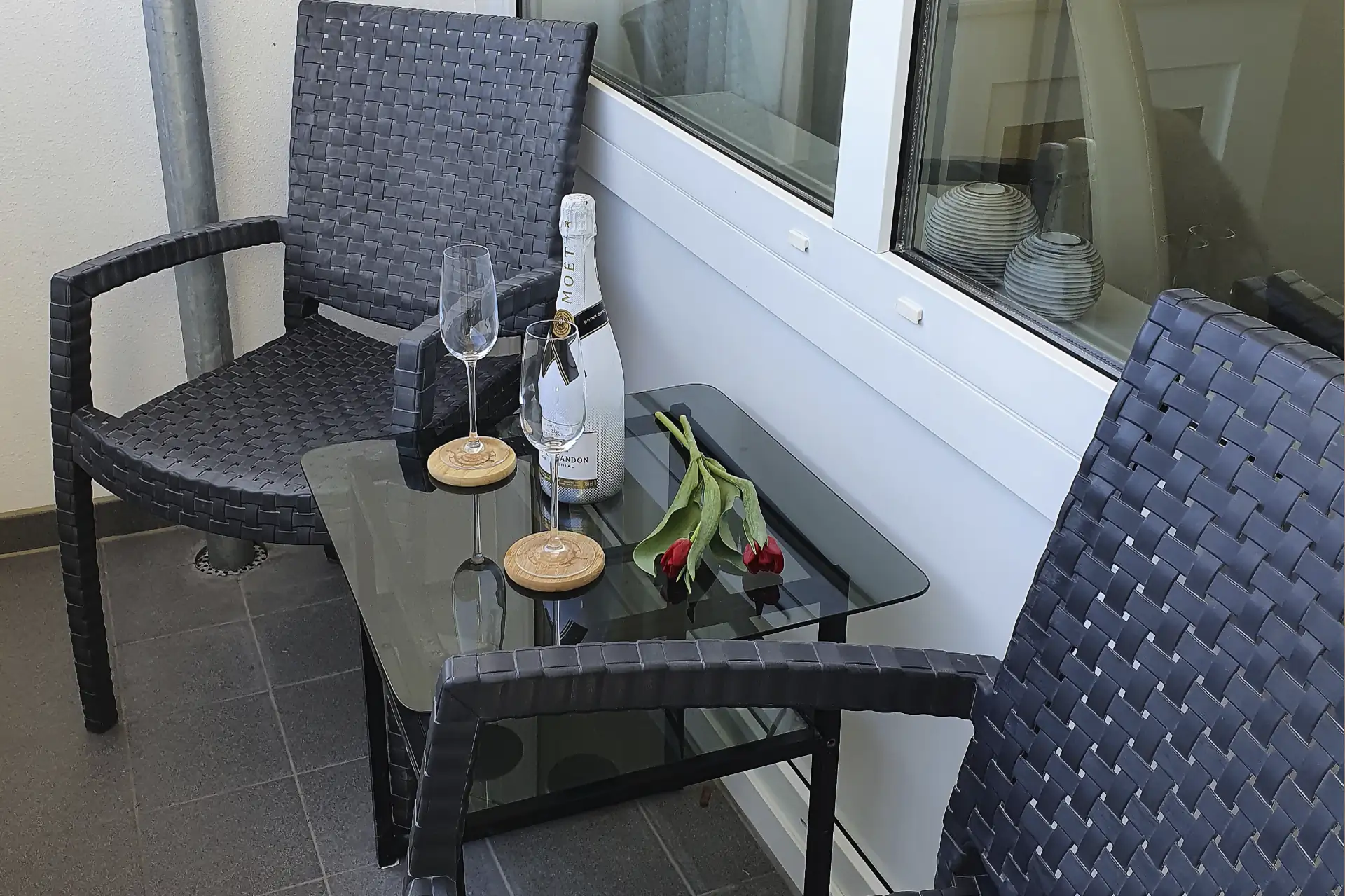 moewnnest-landscape-1 image